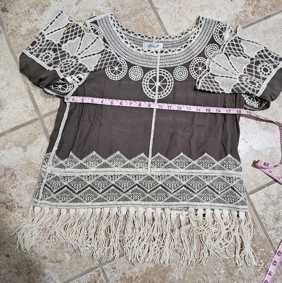 Anés.A Women Medium Brown Embroidered Crochet Fringe Boho Festival Blouse Top - Picture 6 of 7